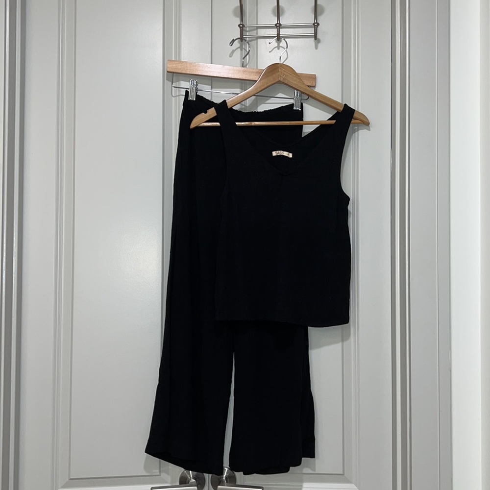 Black Linen Set - image 1